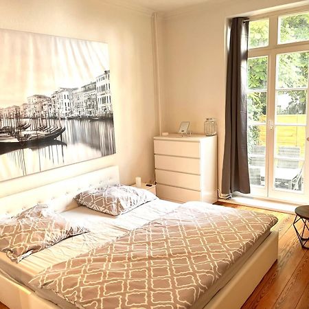 Doppelzimmer Mit Terrasse In Privatem Zuhause Lübeck Dış mekan fotoğraf